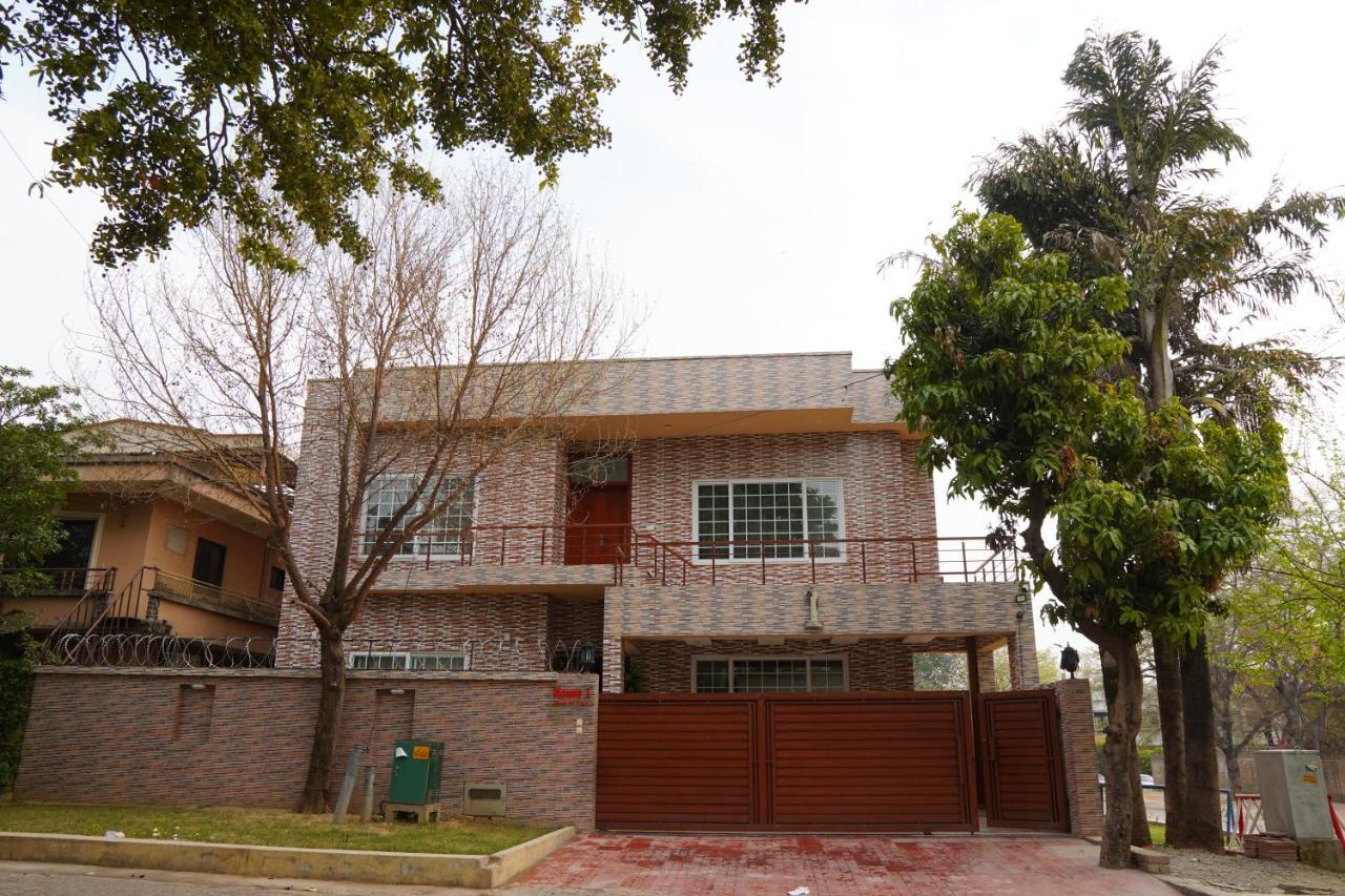 Grand Royal Bed and Breakfast Islamabad Eksteriør billede