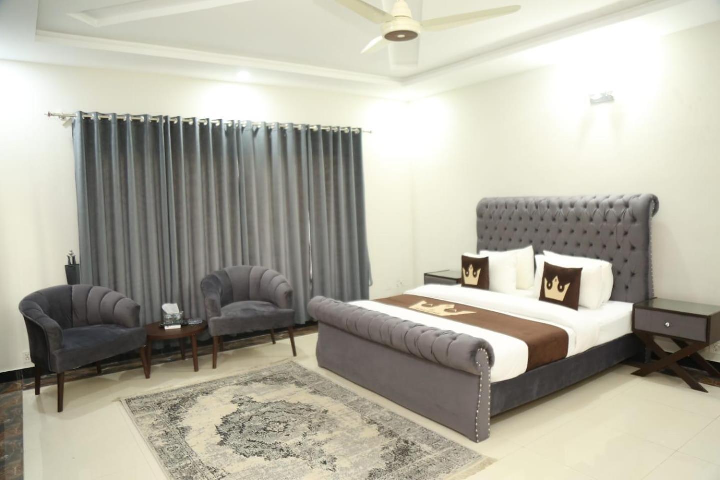 Grand Royal Bed and Breakfast Islamabad Eksteriør billede